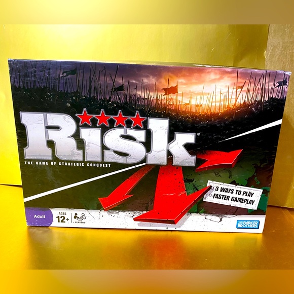 PARKER BROTHERS RISK BOARD GAME VTG 2008 THE GAME OF STRATEGIC CONQUEST HASBRO - Picture 2 of 16